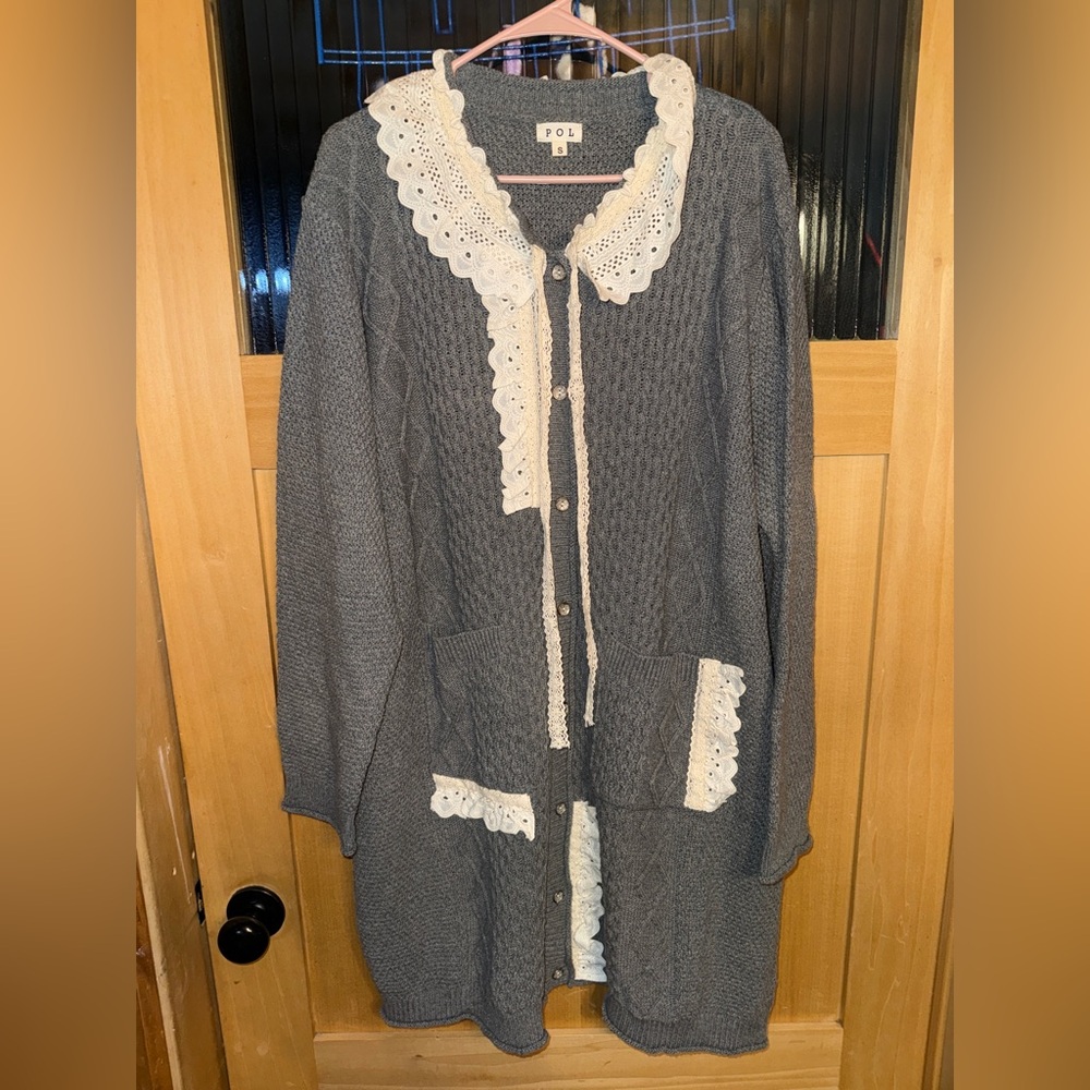 POL Long Sleeve Cable Knit Ruffled Lace Maxi Sweater Cardi Charcoal Size Small